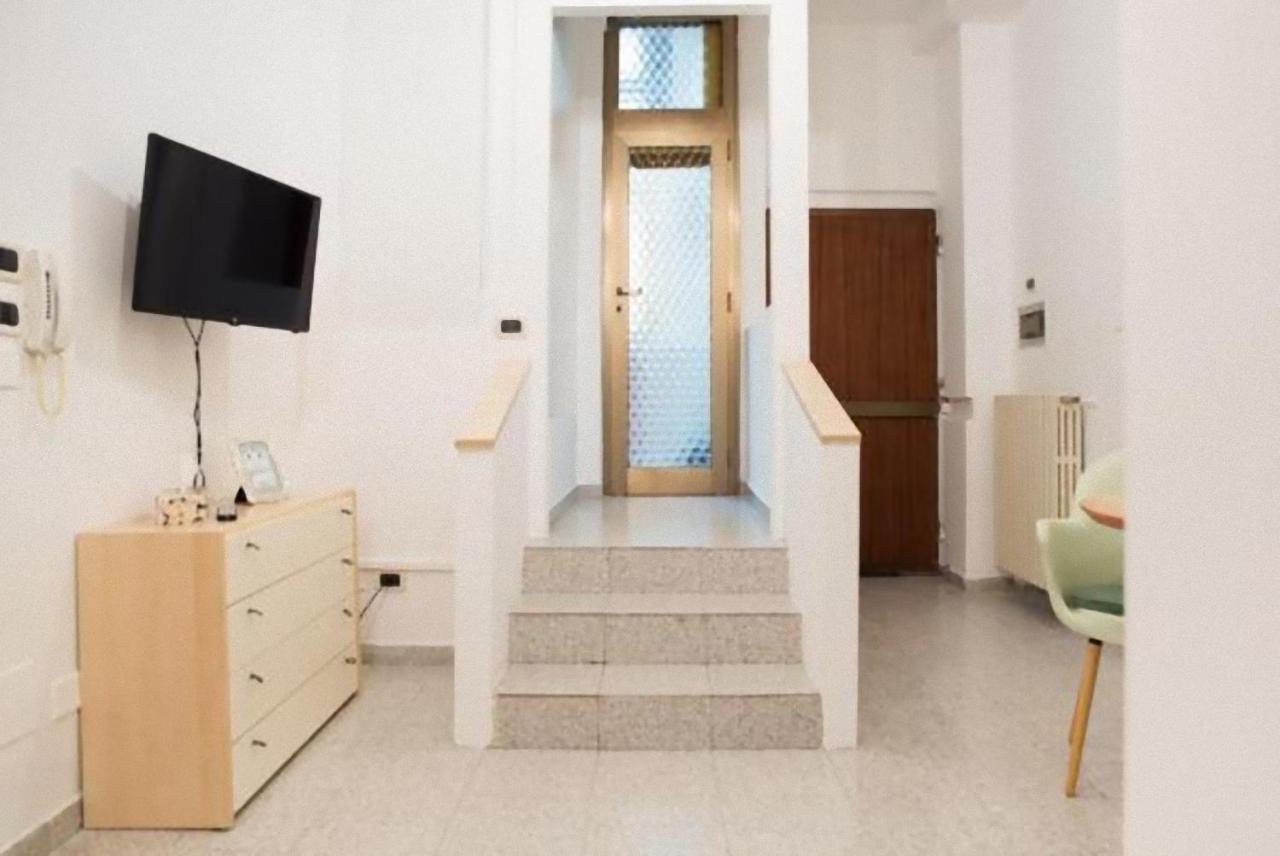 Tourist House Bologna - Fringe - Self Check-In Leilighet Eksteriør bilde